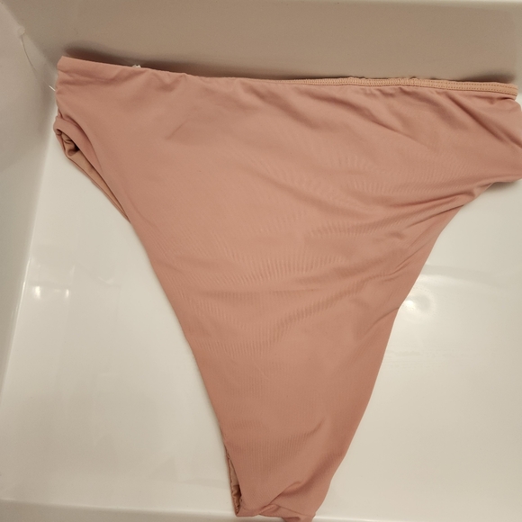 Farm Rio Rose Bikini Bottoms NWOT - Picture 5 of 10